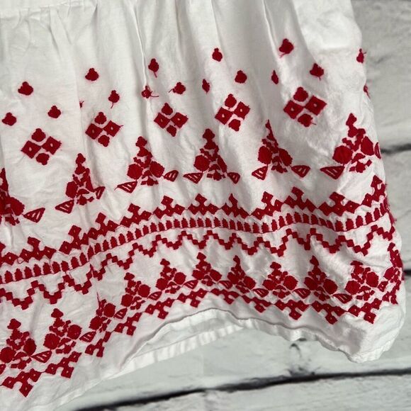 Vineyard Vines Women's Size 8 White Mini Skirt Red Embroidery Casual - Picture 4 of 9